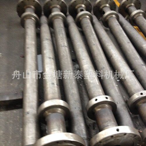 诚信厂家直销高产量Ф120塑料造粒机PE管材料筒螺杆机筒料杆料管