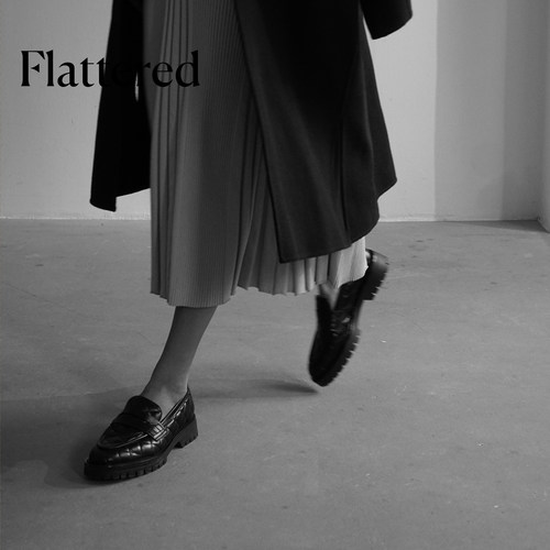 Flattered手工牛皮菱格乐福鞋女