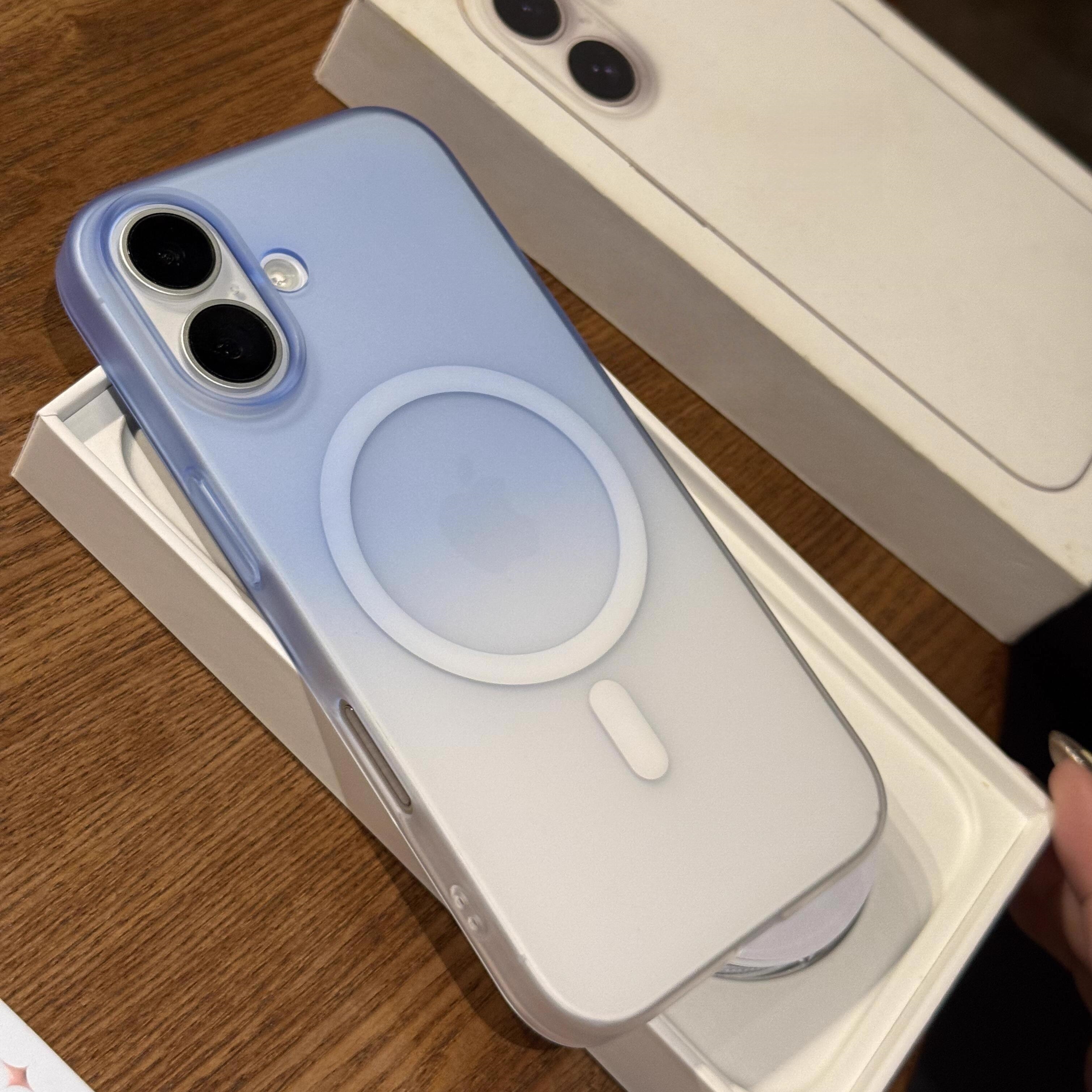 【】ins清新蓝色渐变磨砂磁吸适用iPhone16手机壳苹果15promax情侣新款14Pro全包16ProMax轻薄13/12硬壳