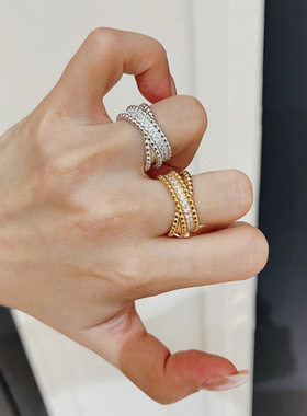 法国gentle motto设计镶嵌时尚双色珠珠交叉麻花排指  高品质