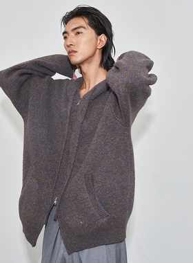 SAME FLOW 初秋氛围感外出百搭大地色系厚实感简约款连帽毛衣外套