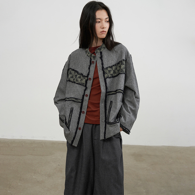 SAME FLOW 初秋百搭慵懒暗红纽扣点缀立体拉毛大贴袋休闲宽松外套