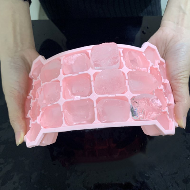 26 Cubes Ice Tray Cube Mold DIY Square Shape Ice Cube Ray Mo