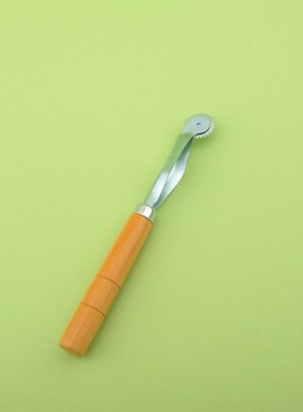 Wooden handle, stainless steel crimping wheel, cloth-pressin
