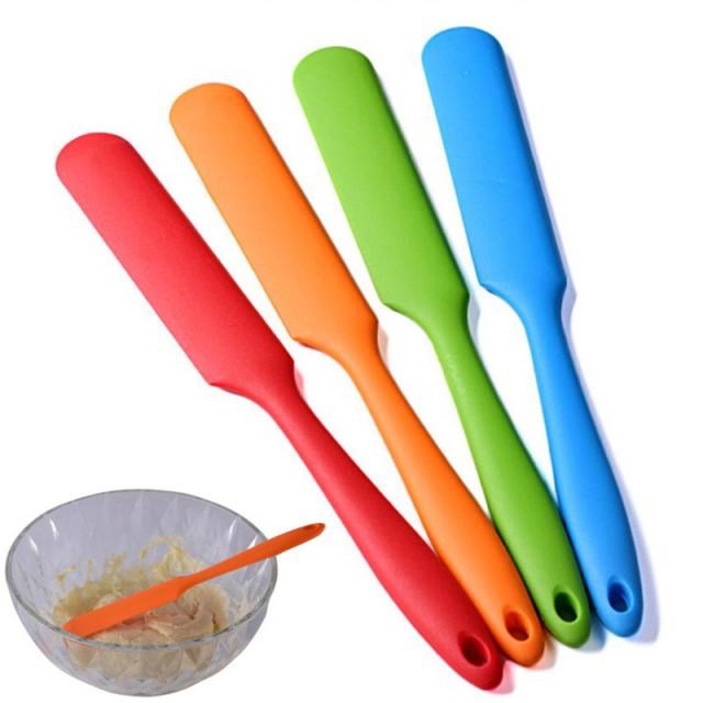 Hot Sale 1PC Portable Long Handle Silicone Spatula Cake Crea