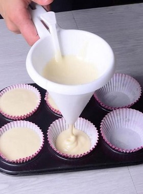 1Pcs Kitchen DIY Chocolate Candy Icing Funnel Mold Foodgrade