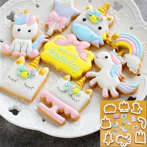 8Pcs/Set DIY Cute Cartoon Unicorn Horse Shape Fondant Cake C