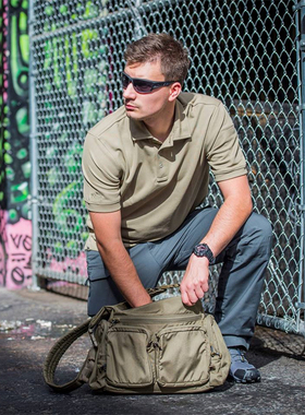 HELIKON赫利肯WOMBAT袋熊战术单肩包多功能户外通勤旅游斜挎包