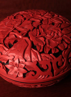 漆花（qihua）扬州漆器厂漆花牌雕漆手捧盒首饰结婚生日商务摆件