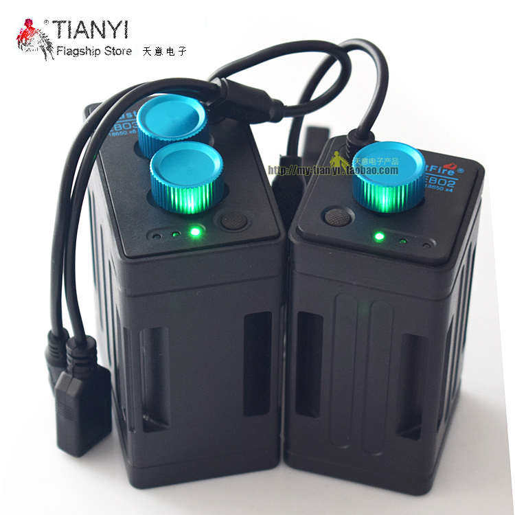 18650锂电原电力电源盒户外骑行电源盒DC8.4V5VUSB输出插口电池盒