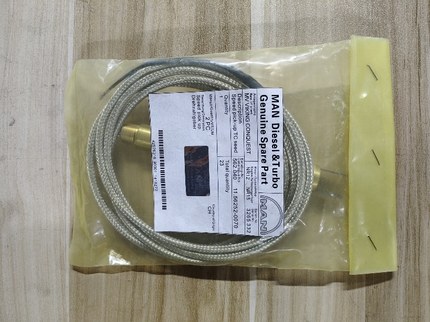 MAN 562.04011.56252-0070 3262332 速度传感器 全新原装现货议价