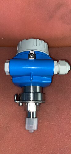 EH  PMC41-GE21P1HS1N1  0... 10 bar 压力传感器现货议价