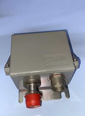 Danfoss丹佛斯EMP2-084G2120压力传感器全新现货议价