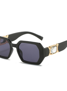 英国moleubak新款多边形太阳镜 欧美个性方形钻石炫酷街拍墨镜女