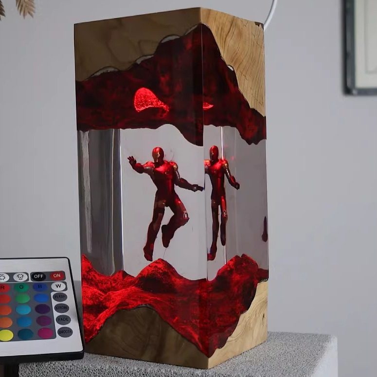 复仇者联盟漫威桌面摆件海洋艺术工艺品实木树脂灯生日礼物饰品,家居饰品,桌面摆件,淘宝优惠券,粉丝福利购,淘宝优惠卷