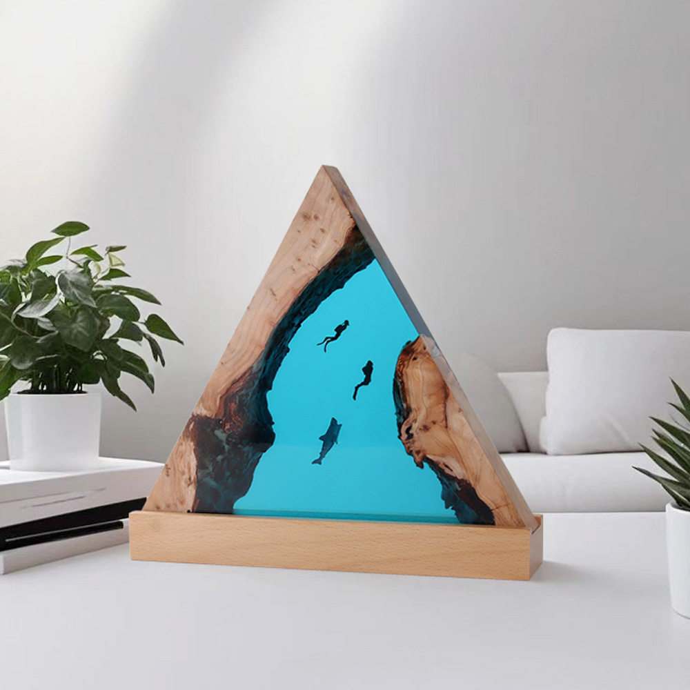 新款深渊探索海洋灯鲨鱼海龟潜水员环氧树脂三角形小夜灯家居摆件,家居饰品,桌面摆件,淘宝优惠券,粉丝福利购,淘宝优惠卷