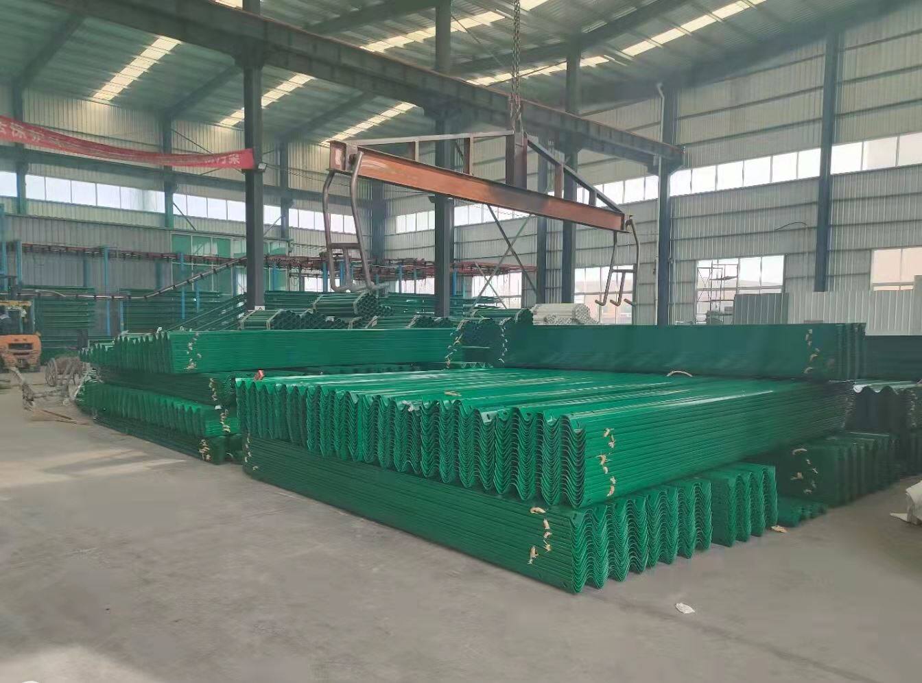 镀锌三配件乡道栏速公路护两厂防撞高护栏波护栏板波钢.q235钢波