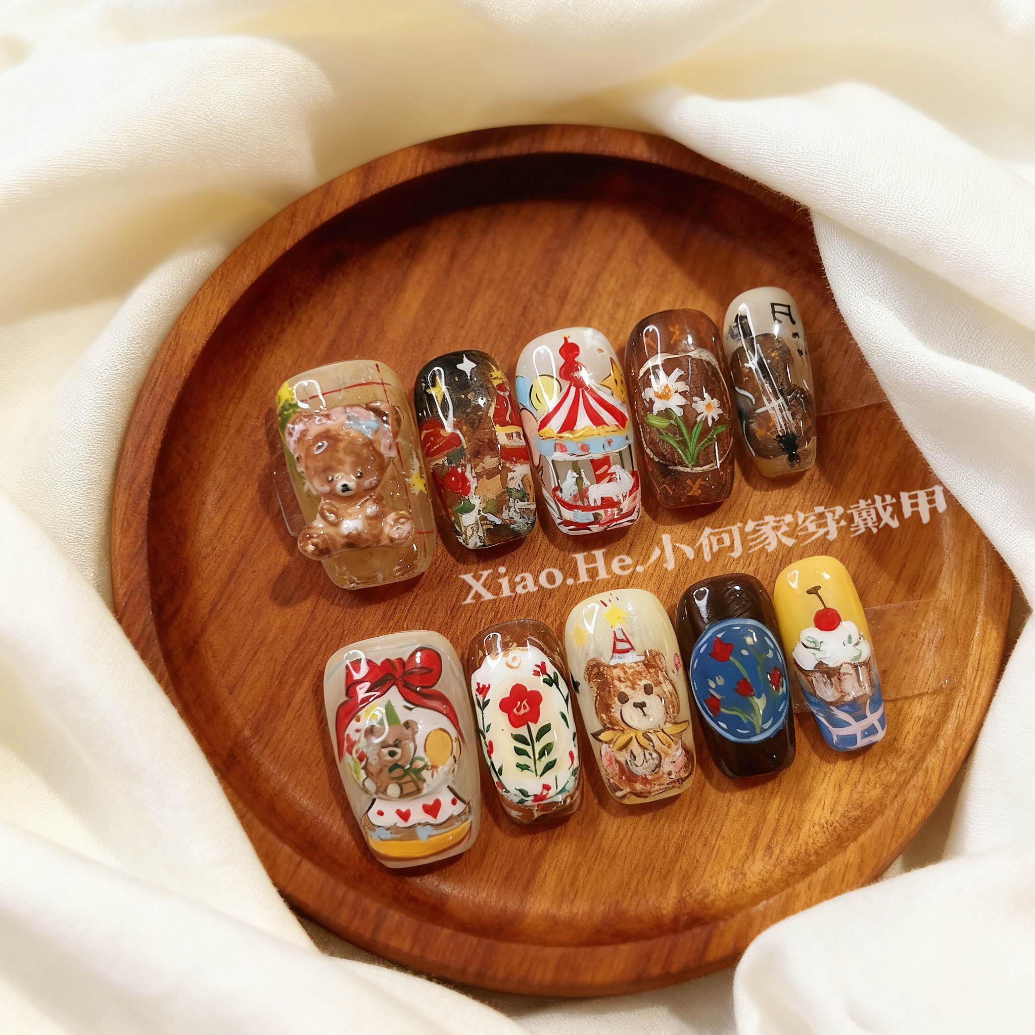 XJ【抱抱珍贝】小何家纯手工穿戴甲·高级手绘美甲贴片,商务/设计服务,礼品定制,淘宝优惠券,粉丝福利购,淘宝优惠卷