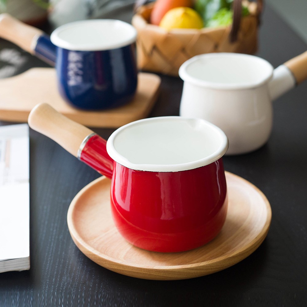 MDZF SWEETHOME 500ml Milk Pot With Wooden Handle Enamel Butt