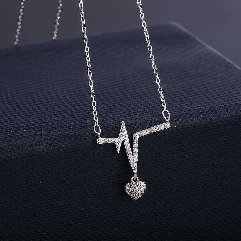 项链纯银感女高级轻奢链小众心设计2021新款满钻电图欧美简约爱心