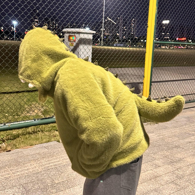 我宣布：这套衣服适用所有年龄段