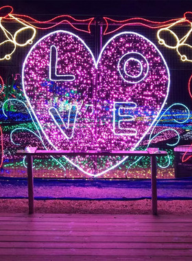 商场亮化网红 2米红色爱心灯节 暖色光源礼物盒造型景区亮化布置