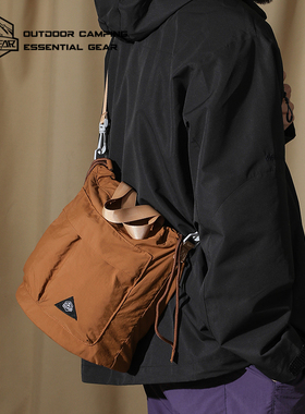 OCE GEAR斜挎包男款通勤大容量手提单肩包外出便携日系休闲潮牌包