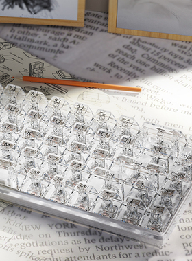 Made68pro冰晶透明键帽磁轴OEM高度客制化键帽rain75/MAD60/atk68