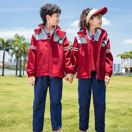 小学生校服红色冲锋衣三件套幼儿园园服秋冬季套装儿童运动会班服