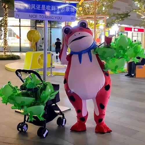 青蛙人偶服装夏季癞蛤蟆摆摊卡通玩偶同款网红充气头套成人穿COS