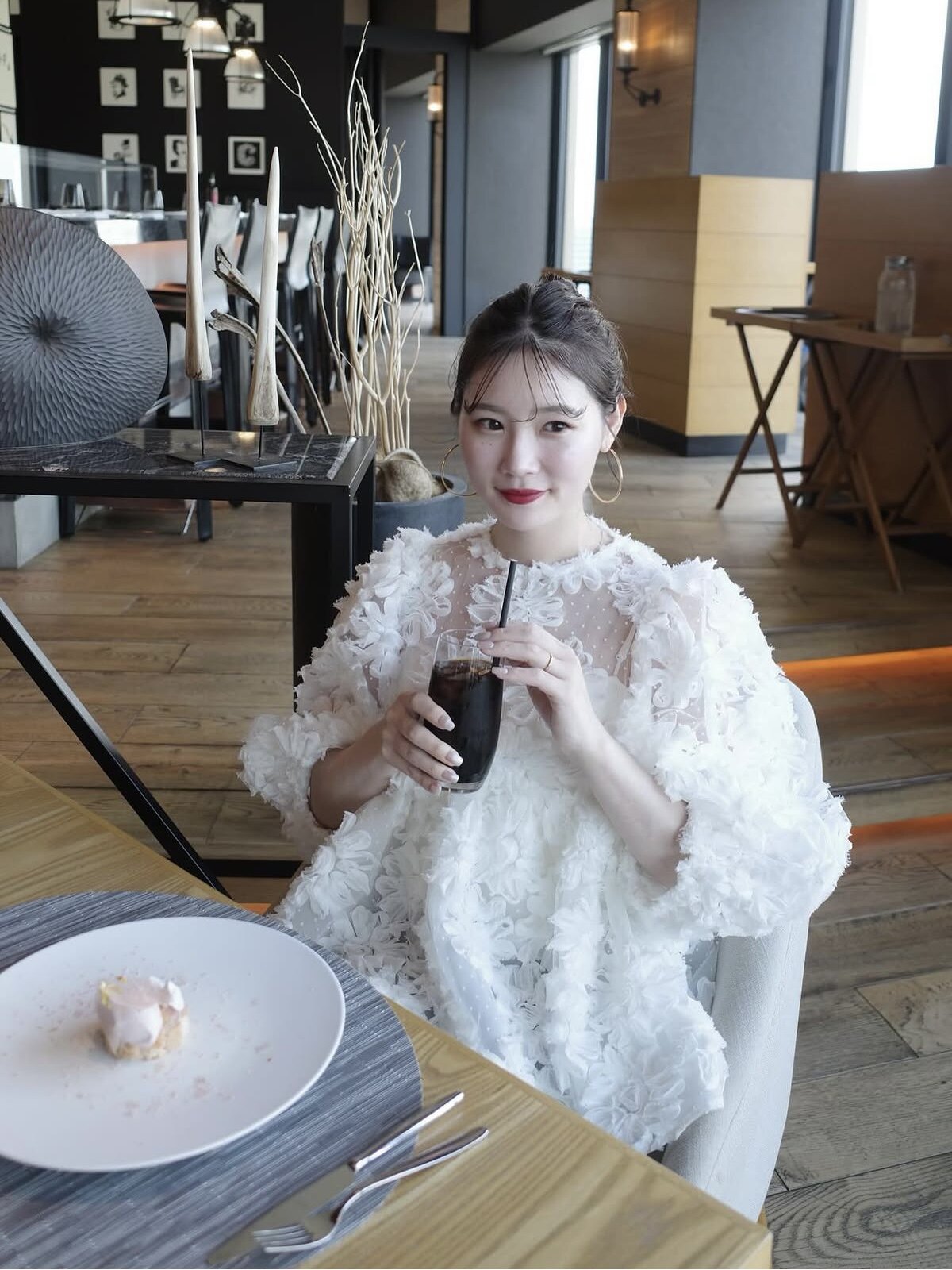 日单秋天杏黑白三色超仙甜美气质蕾丝衫/雪纺衫