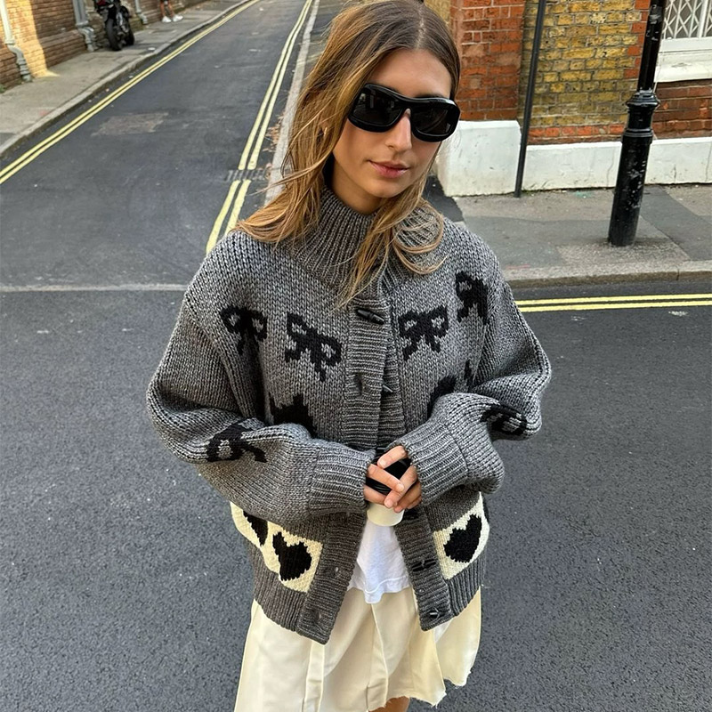 复古羊毛针织开衫毛衣女