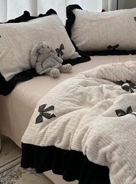 ins韩系少女黑色花边蝴蝶结牛奶绒四件套冬季珊瑚绒三件套床笠1.8
