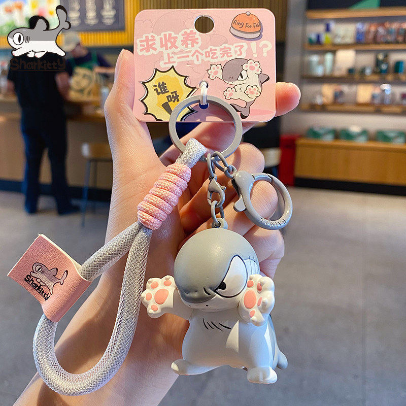 2024年新款正版鲨猫求包养钥匙扣女钥匙链女款可爱书包挂件小饰品