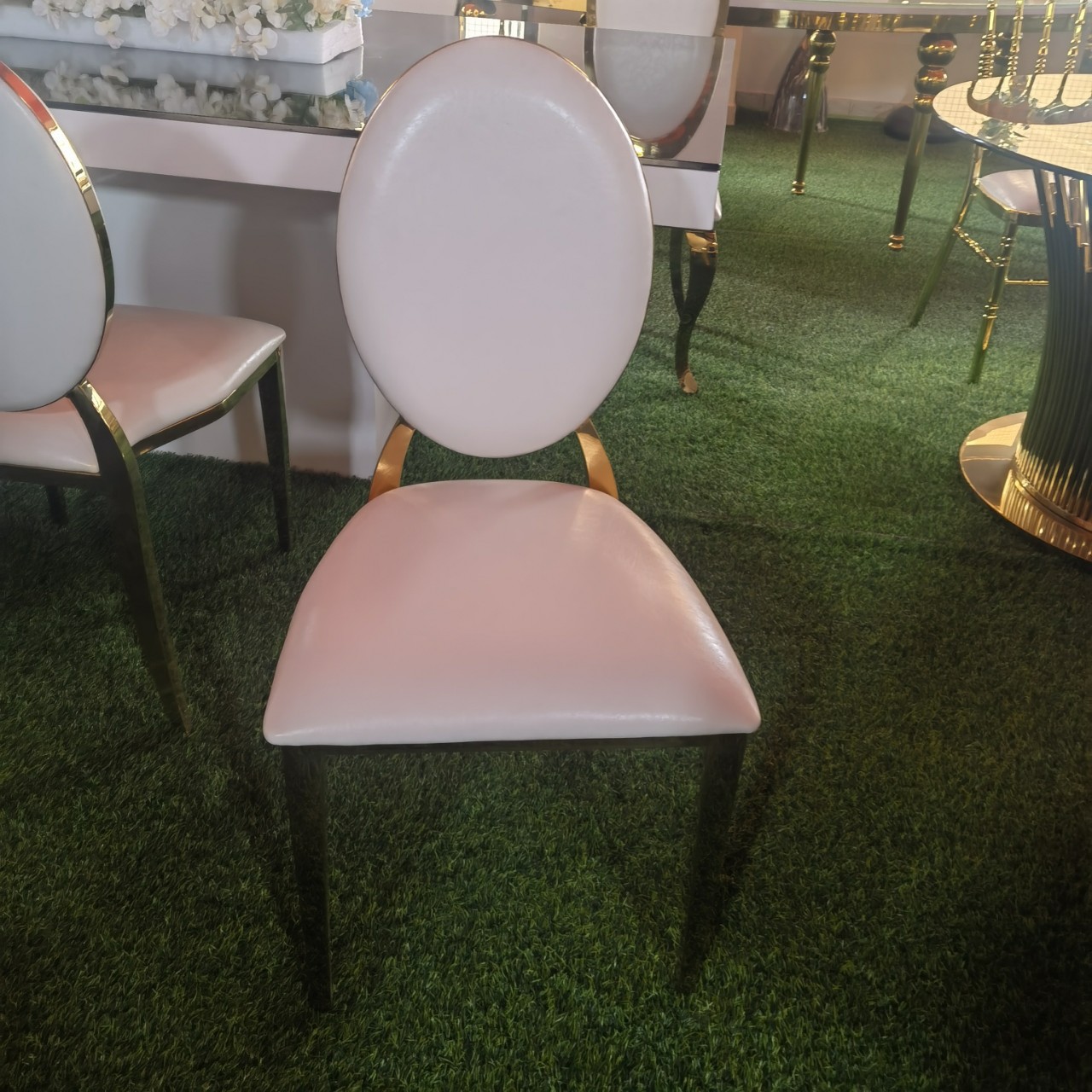 厂家直销 圆形靠背椅 现代简约休闲婚礼宴会酒店不锈钢餐椅