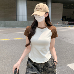 T恤女2025新款 时尚 短袖 夏季 上衣 百搭复古插肩ins别致独特经典 修身