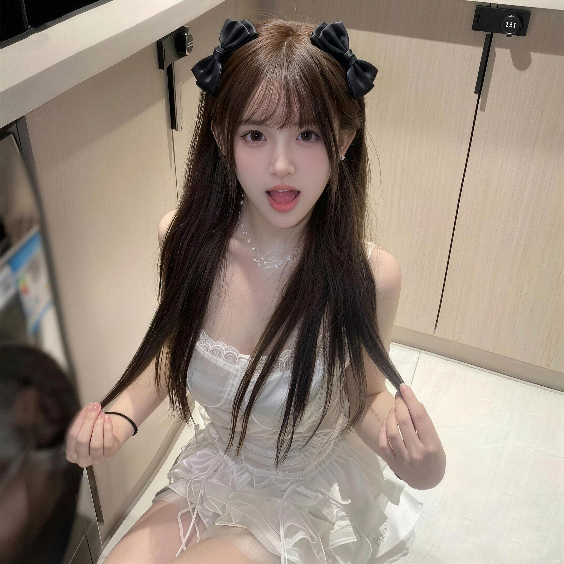 公主头黑色蝴蝶结小抓夹女发夹精灵耳刘海夹发卡耳后侧边夹子头饰