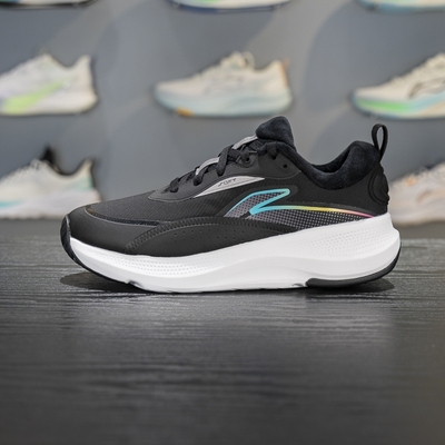 李宁男子2025冬季加绒休闲跑步鞋