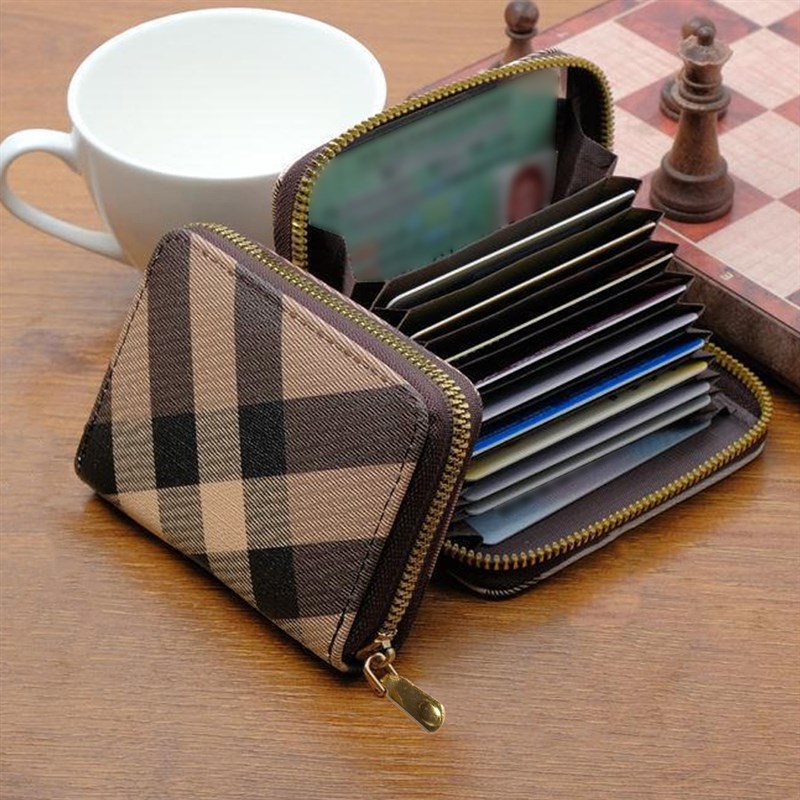 European Simple Ladys Zipper Card Holder Multicard Drivers L