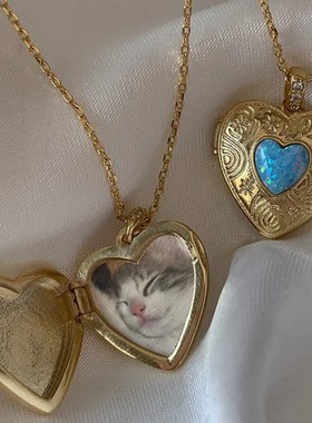 Designer Ins Heartshaped Locket Pendant Necklace Openable Pe