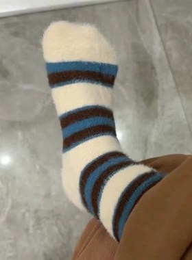 Korean Womens MidCalf Socks Winter Thick Warm Diao Rong Stri