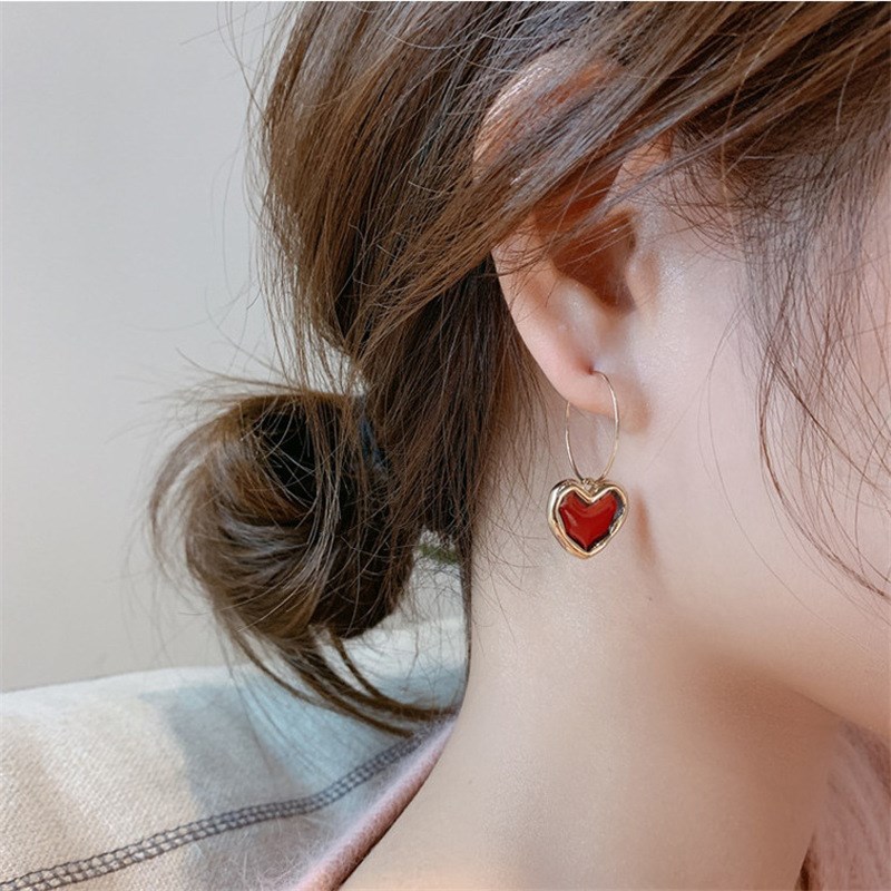 2025 Korea Trendy Wine Red Heart Earring Simple Chic Persona