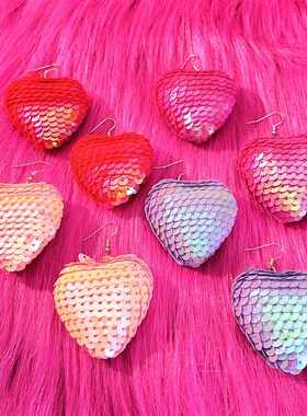 European Fashion Sparkling Heartshaped EarringsEuropean Fash