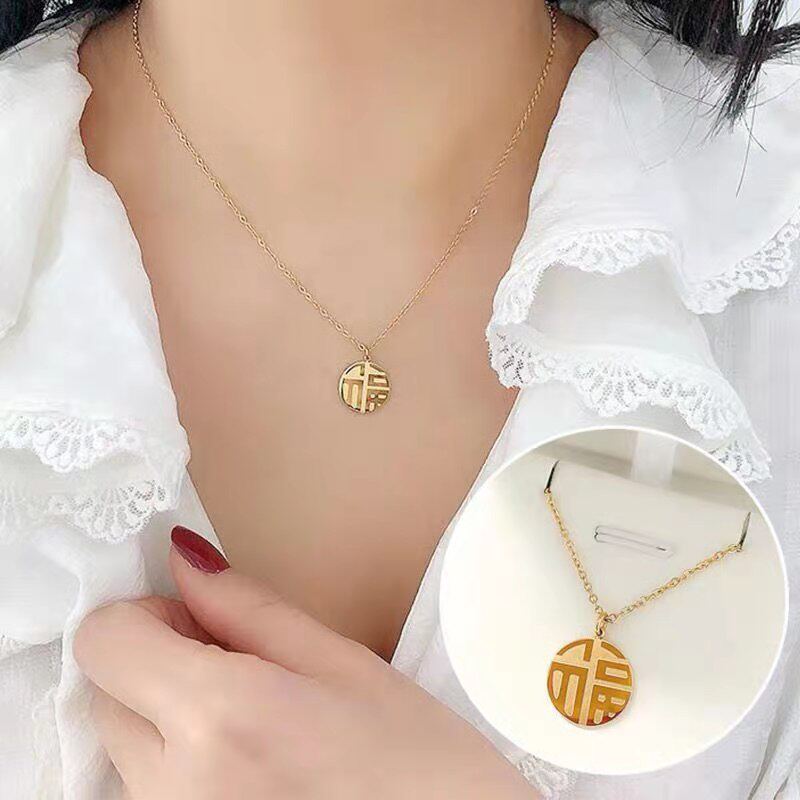英国chrry koop中国风福字钛钢项链女短款毛衣链复古风圆牌颈链