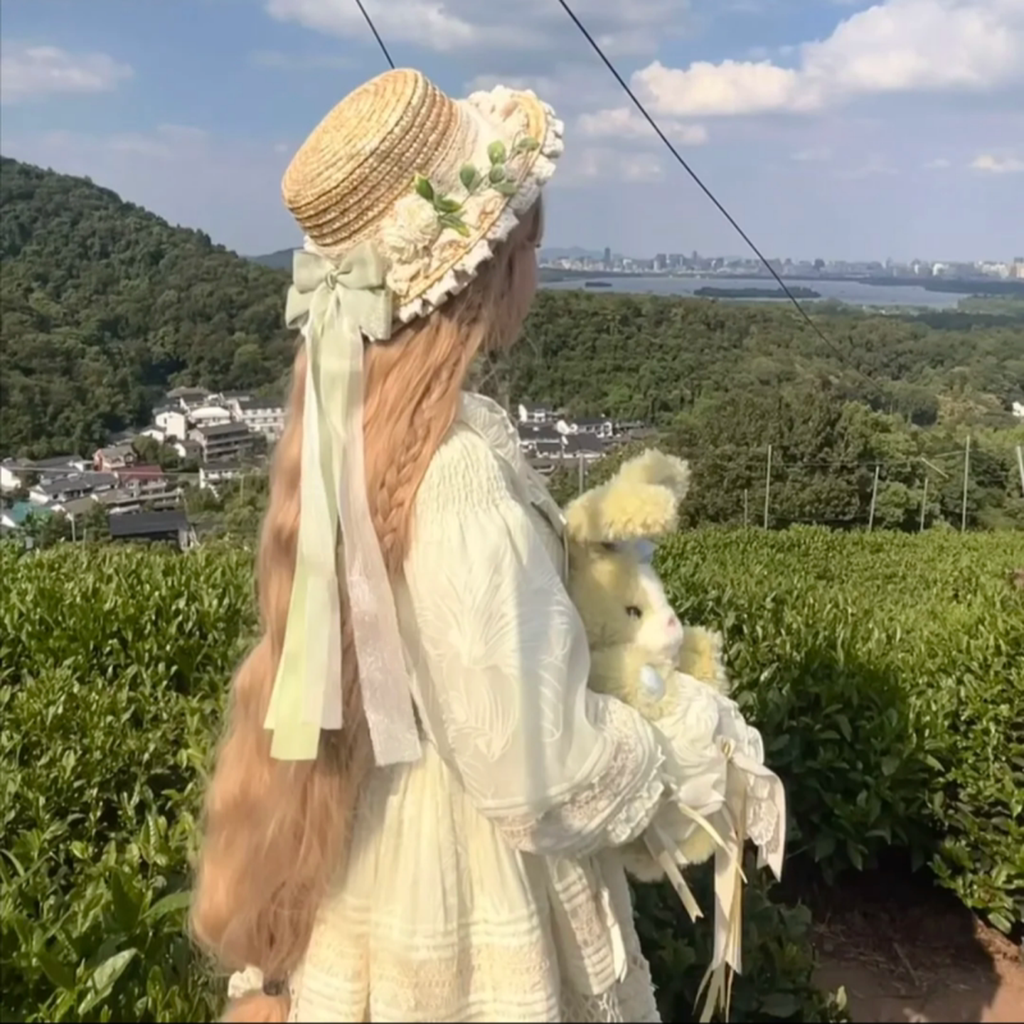 草帽lolita设计感田园风洛丽塔帽子蝴蝶结草帽软妹法式花朵遮阳帽