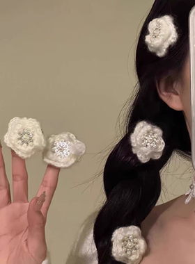 水钻珍珠针织毛线发夹漫雪飞舞白色雪花百搭圣诞氛围侧边装饰