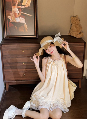 Seven 七分糖木耳边立体花朵吊带连衣裙女夏宽松无袖裙子甜妹短裙