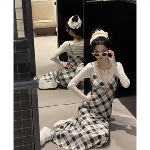 七分糖 韩女复古格纹吊带连衣裙修身显瘦打底衫套装