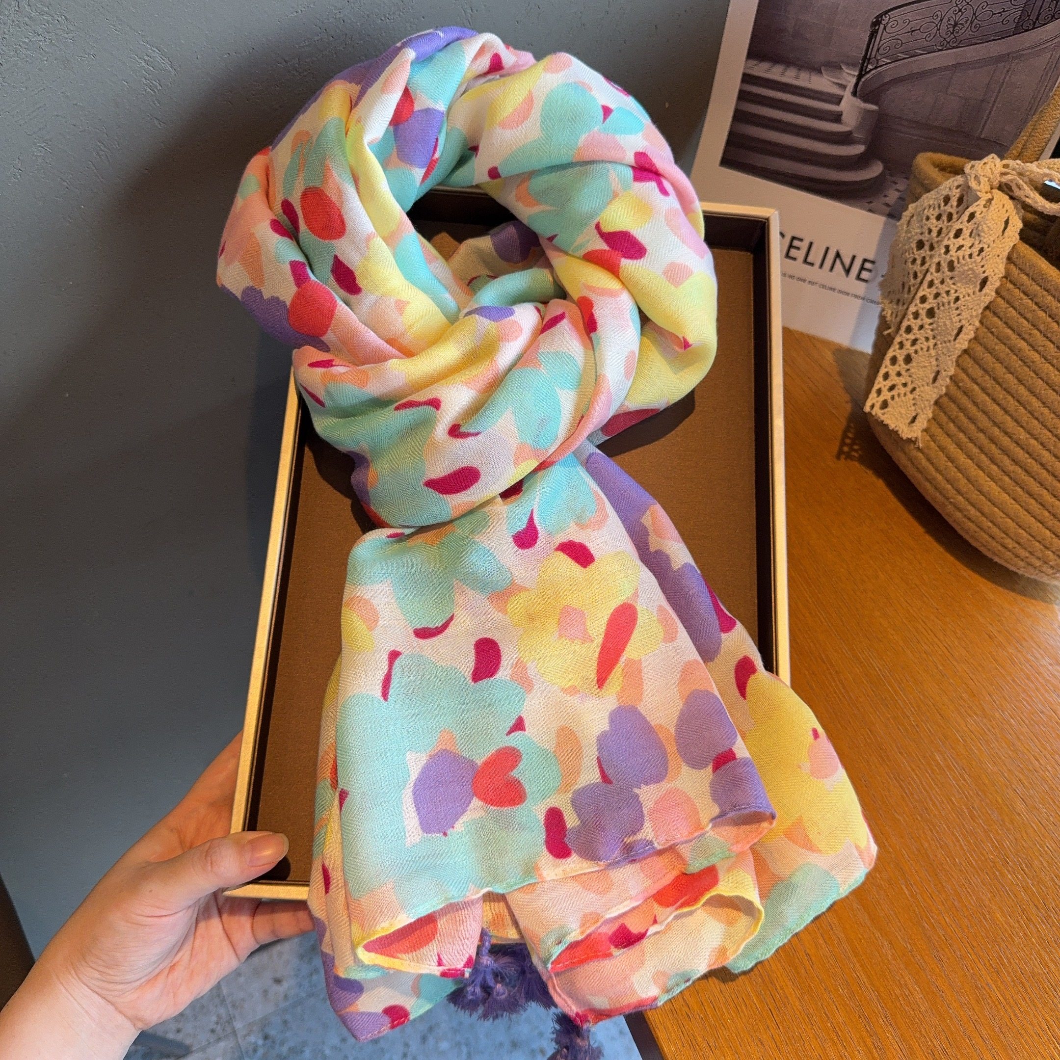 霓虹甜心花多巴胺彩色棉麻围巾女靓丽百搭旅游度假防晒流苏披肩潮,服饰配件/皮带/帽子/围巾,围巾/丝巾/披肩,淘宝优惠券,粉丝福利购,淘宝优惠卷