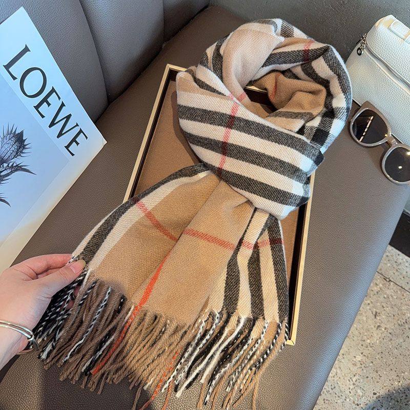 英伦风经典格纹围巾女高级氛围感仿羊绒保暖防风情侣百搭披肩围脖